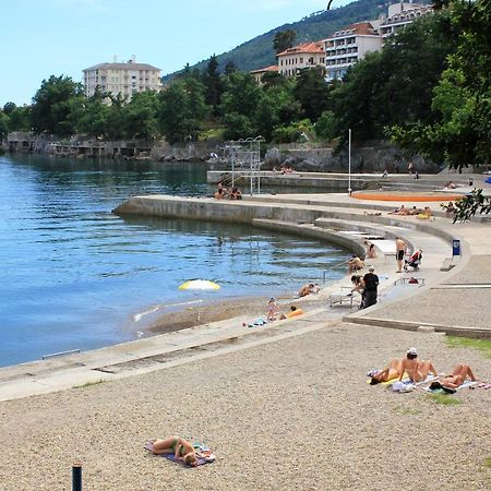 Apartments With A Parking Space Lovran, Opatija - 7705 Zewnętrze zdjęcie